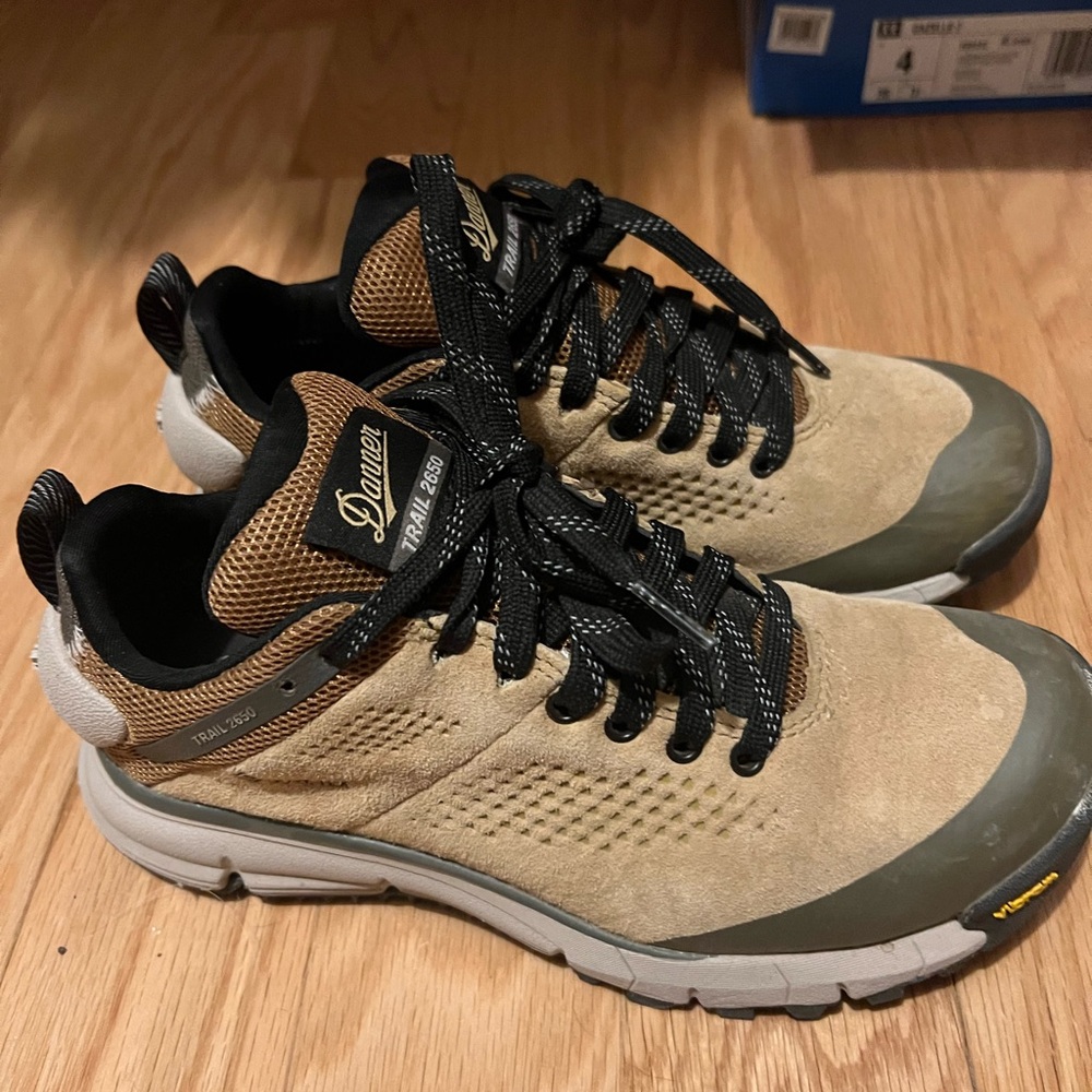 Women’s Danner 2650 Hiking Trail Shoes, Gore-Tex GTX, 6